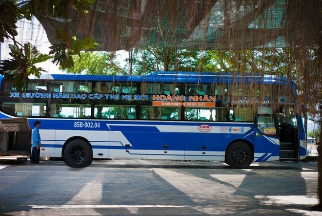 Xe Lovabus Bên hông xe Giường nằm 43 chỗ
