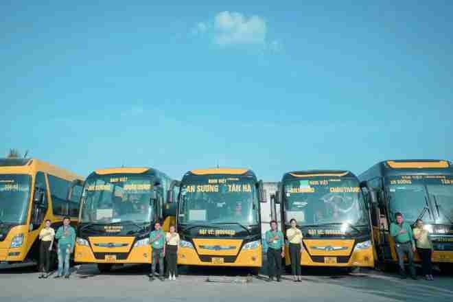 Xe Nam Việt (Tây Ninh) Mặt trước xe Giường nằm 41 chỗ
