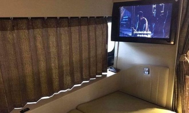 Xe Chơn Mỹ Limousine Tiện ích Limousine giường nằm 32 chỗ