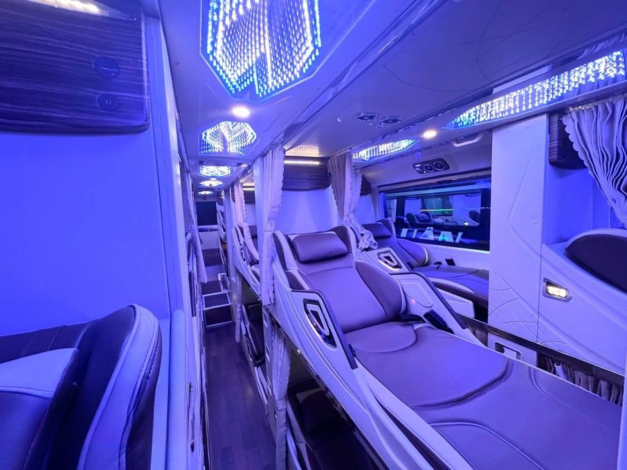 Xe Hải Luân Giường nằm Limousine 34 giường