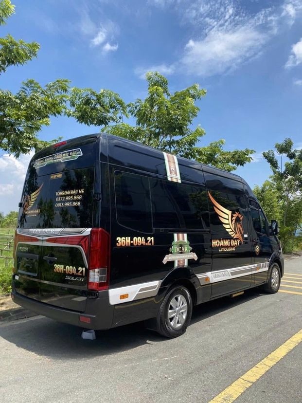 Hoàng Đạt Limousine