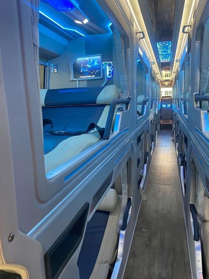Xe Cao Nguyên (Buôn Ma Thuột) Giường nằm Nội thất Tiện ích Limousine 24 phòng