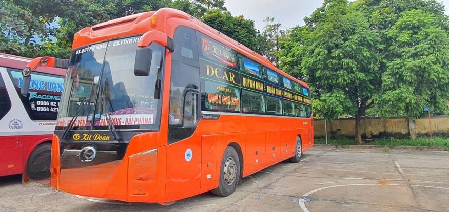 Xe Kết Đoàn Tây Bắc Mặt trước xe Giường nằm 46 chỗ