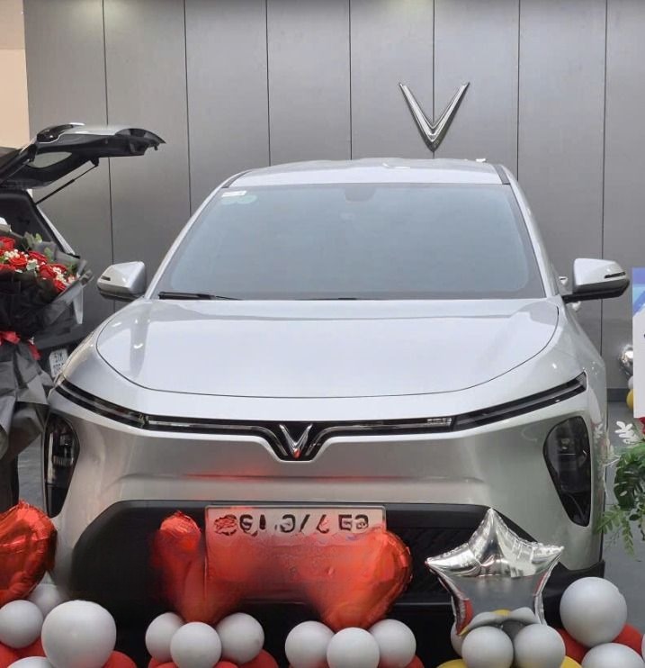 Xe Thái Trường Thịnh Mặt trước xe Ghế ngồi 7 chỗ