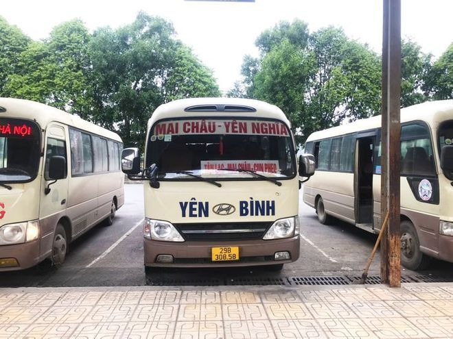 Xe Yên Bình (Mai Châu) Mặt trước xe Ghế ngồi 29 chỗ