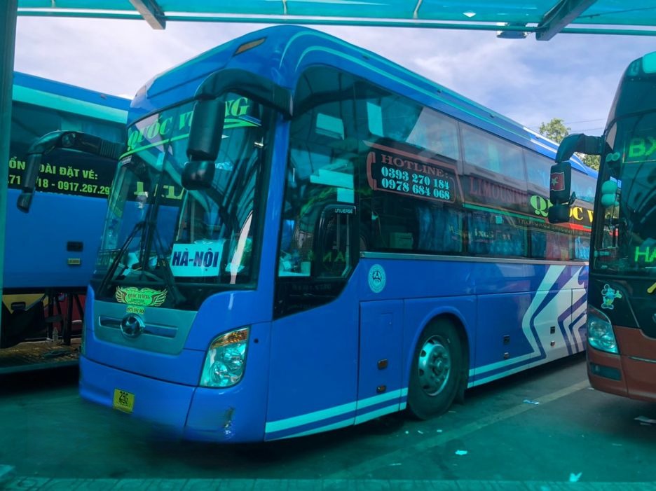 Xe Quốc Anh Limousine Bên hông xe Giường nằm 40 chỗ