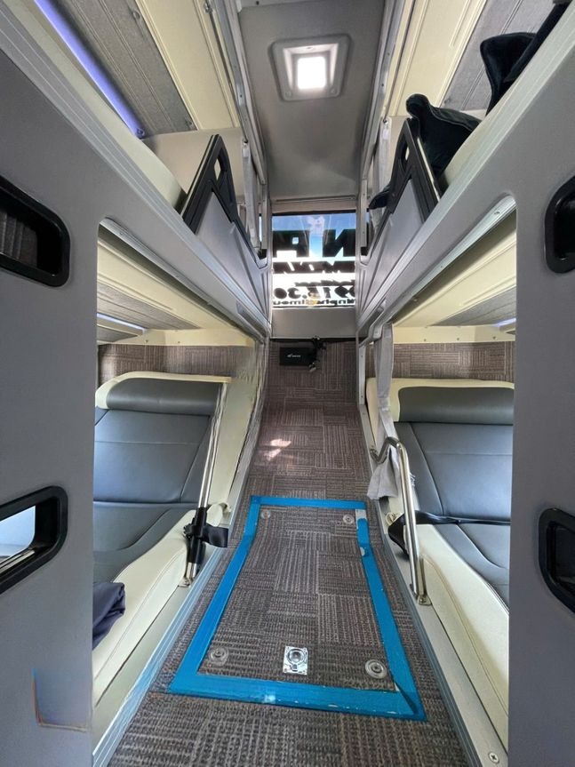 Xe Tín Phát Limousine Giường nằm Tiện ích Nội thất Limousine 24 Phòng