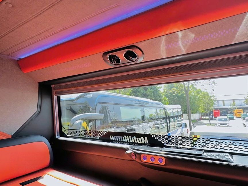 Xe Nhật Dương - Bình Minh Bus Tiện ích Limousine 22 Phòng Đôi Luxury (WC)