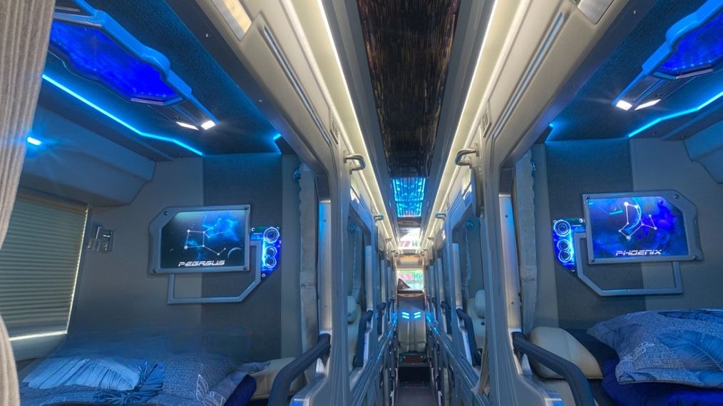 Xe Mai Linh (Đà Nẵng) Giường nằm Nội thất Tiện ích Limousine 24 Phòng