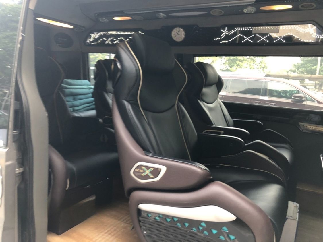 Xe Long Trang Limousine undefined