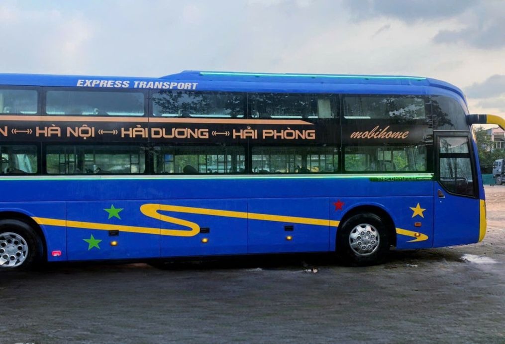 Xe Tân Hoàng Khoa Bên hông xe Giường nằm 38 chỗ (WC)