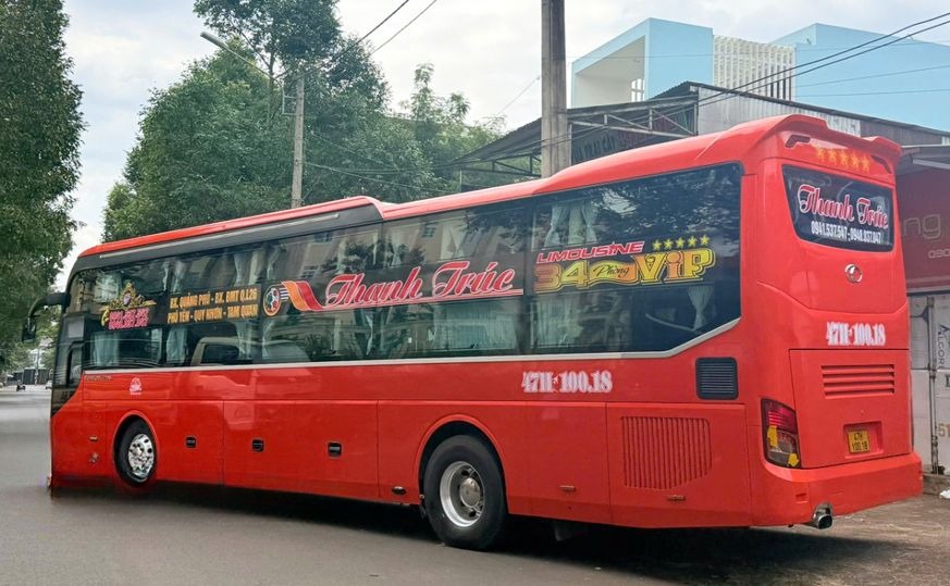 Xe Thanh Trúc Bên hông xe Limousine 34 giường