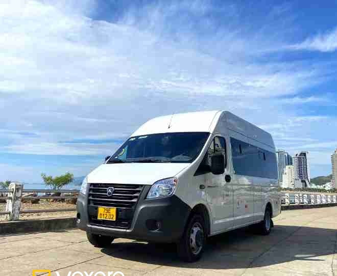 Xe NASA Travel Mặt trước xe Bên hông xe Limousine ghế ngồi 10 chỗ