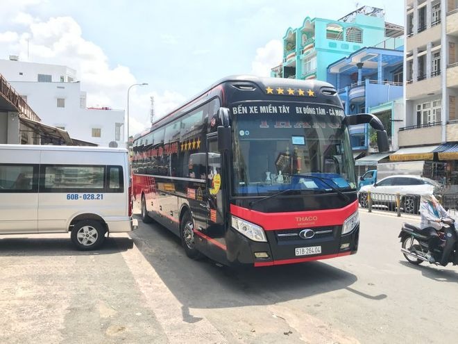 Xe Thắng Mặt trước xe 