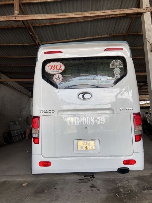 Xe Bảo Quỳnh Mặt sau xe Ghế ngồi 29 chỗ (Thaco - Mới)