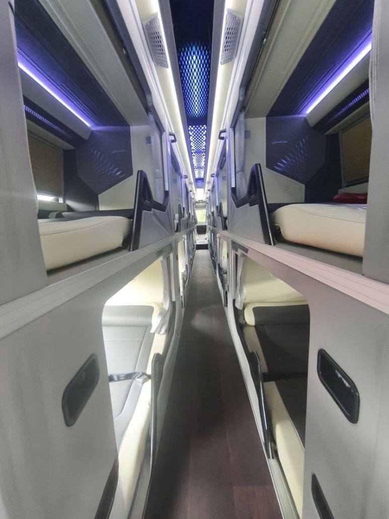 Xe Tư Viễn Nội thất 24 cabin VIP