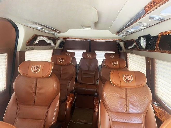 Xe Hương Kiên Limousine Nội thất Limousine 9 chỗ VIP