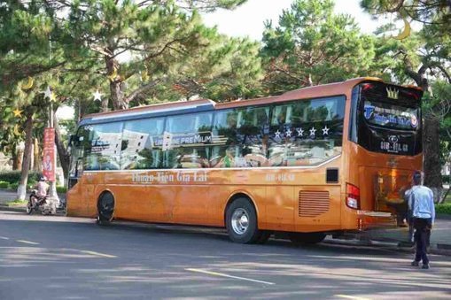 Xe Lovabus Mặt sau xe Bên hông xe Limousine 34 giường