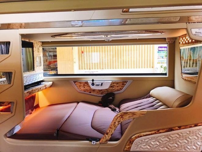 Xe Ngọc Ánh (Sài Gòn) Giường nằm Tiện ích Nội thất Limousine giường phòng 22 chỗ