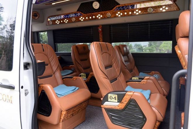 Xe Hoàng Khôi Limousine  Nội thất Limousine 11 chỗ