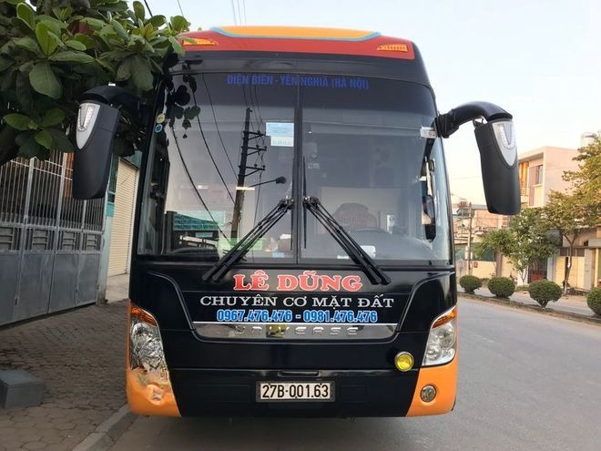 Xe Lê Dũng Mặt trước xe Giường nằm 20 chỗ VIP