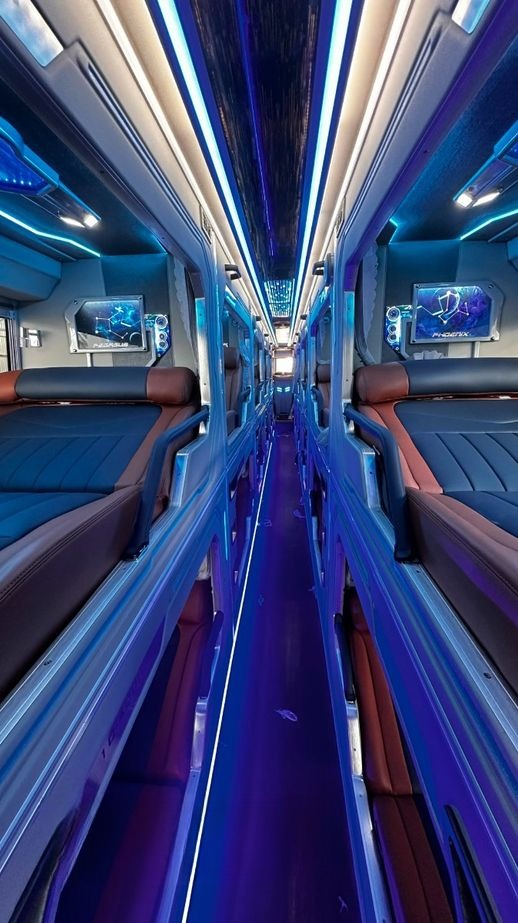 Xe Bốn Luyện Express Giường nằm Tiện ích Nội thất 