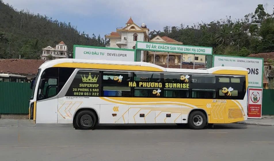 Xe Hà Phương Sunrise Bên hông xe Cabin 24 phòng
