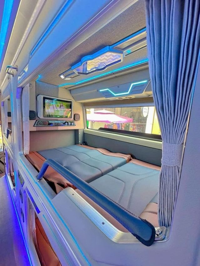 Xe Tuyết Dũng Giường nằm Tiện ích Nội thất Limousine  24 phòng 