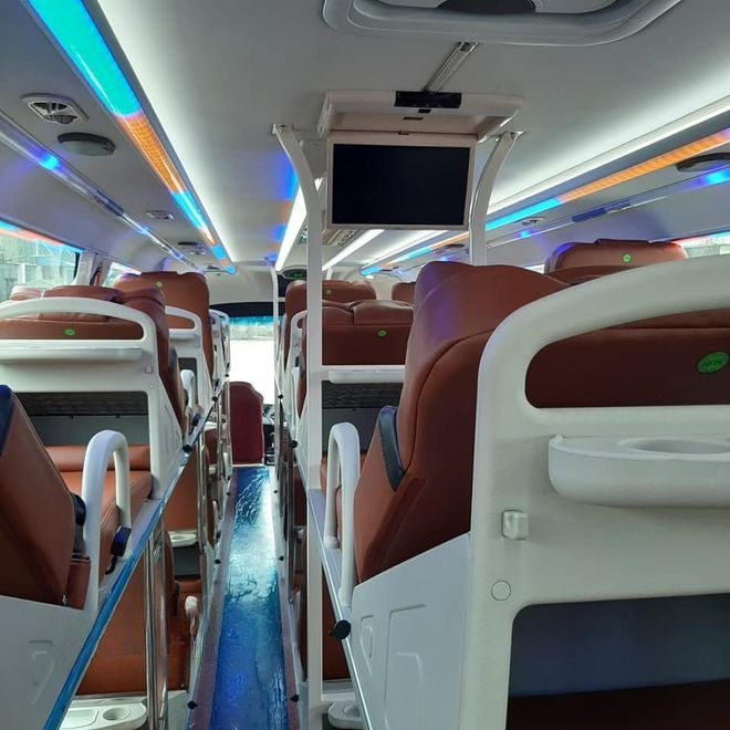 Xe Phú Thành Nội thất Tiện ích Giường nằm 44 chỗ