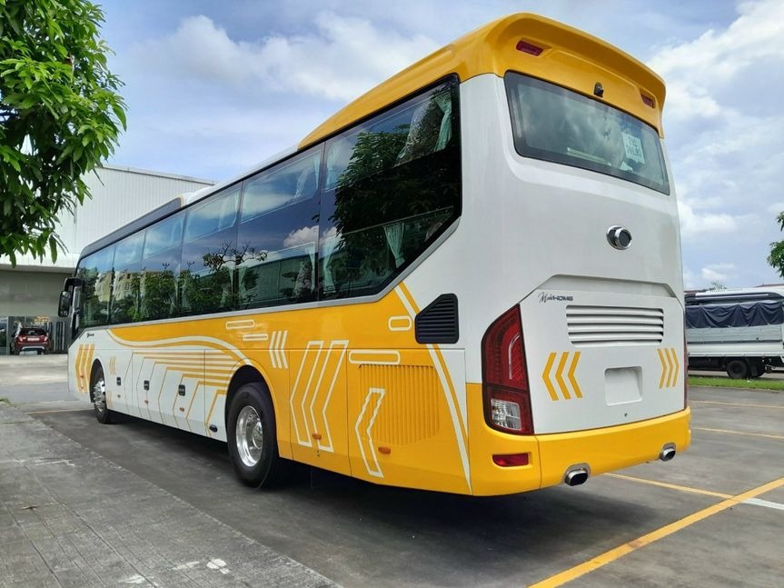 Xe Luxury Van Limousine Mặt sau xe Limousine 34 phòng