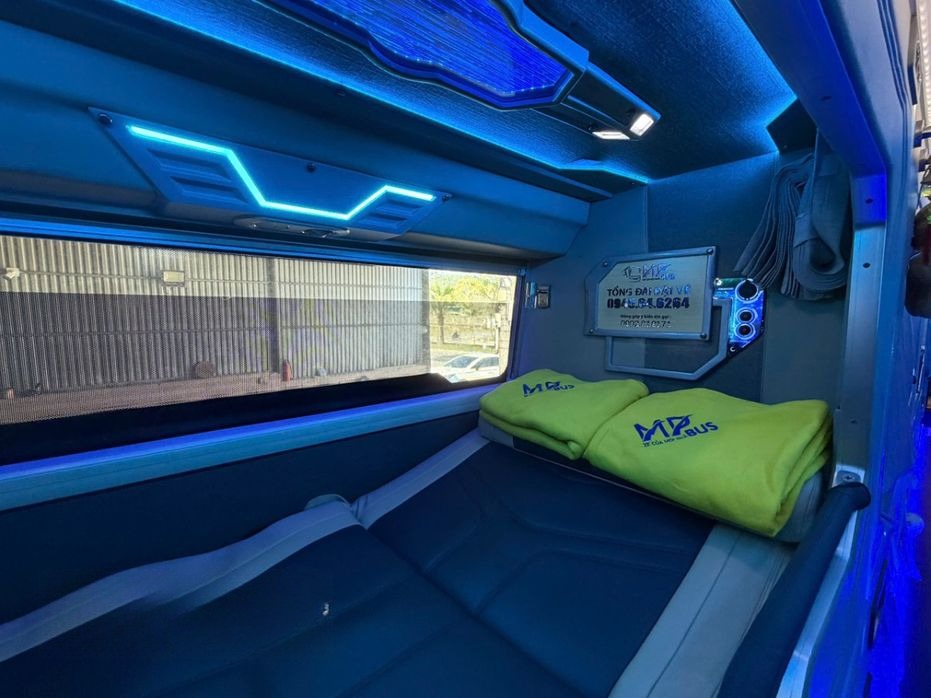 Xe Lovabus Giường nằm Tiện ích Nội thất Limousine 22 phòng