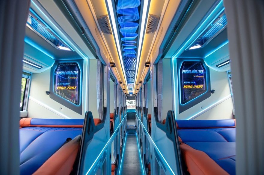 Xe Phương Hồng Linh Nội thất Giường nằm An toàn mùa Covid Limousine 24 phòng