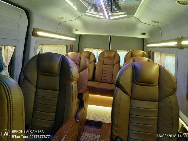 Xe BLao Tour Nội thất Limousine 9 chỗ