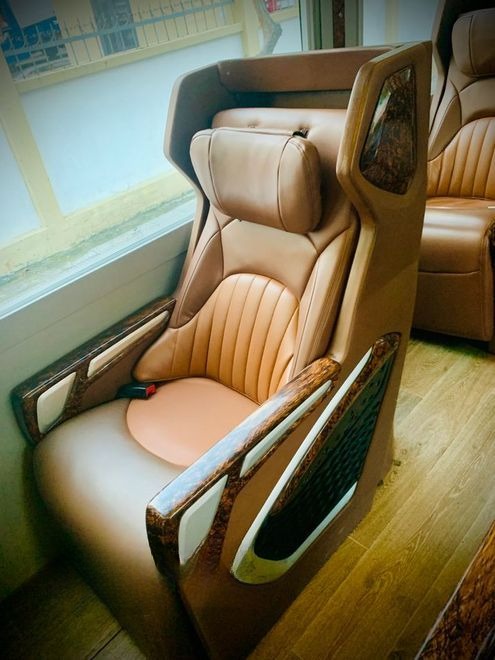 Xe Cát Thiên Hải Limousine Ghế ngồi Nội thất Limousine 15 chỗ