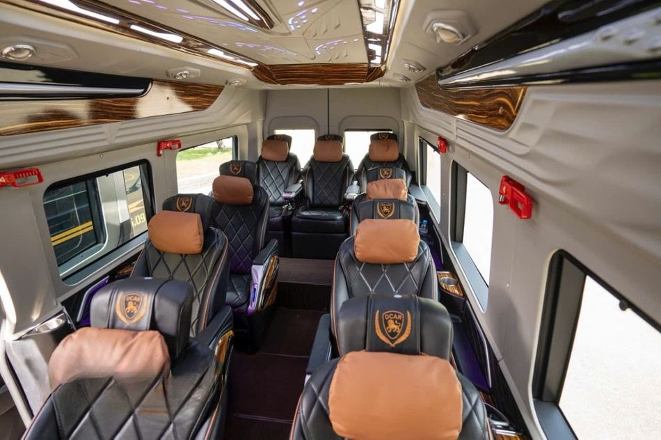 Xe Mộc Châu Limousine undefined