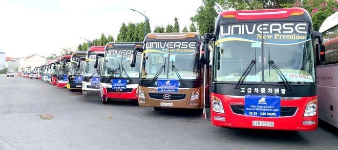 Xe Lovabus Mặt trước xe Ghế ngồi 45 chỗ