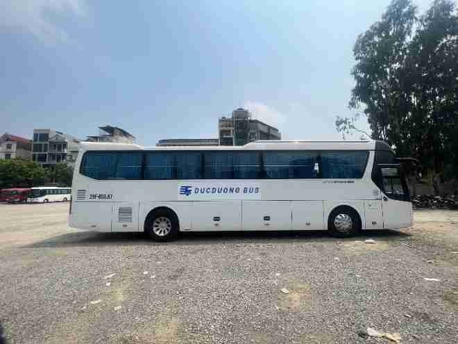 Xe Đức Dương Bus Bên hông xe Ghế ngồi 45 chỗ