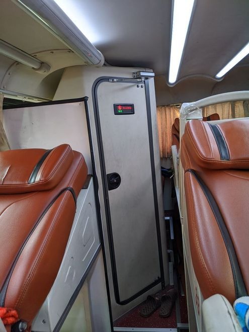 Xe Lovabus Tiện ích Nội thất Giường nằm 38 chỗ