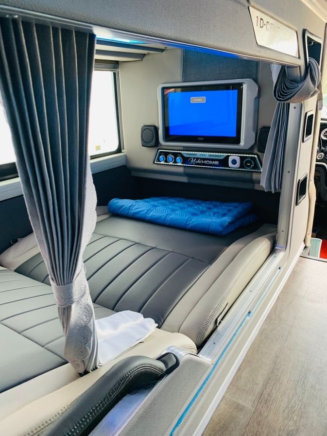 Xe Ngọc Ánh Limousine Giường nằm Tiện ích Nội thất Limousine 24 phòng 