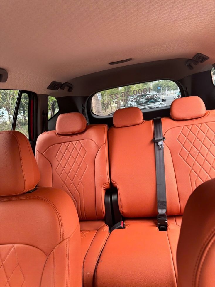 Xe Saigon GF Ghế ngồi Tiện ích Nội thất Ghế ngồi 7 chỗ
