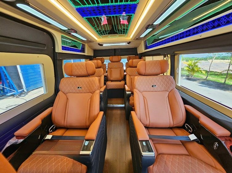 Xe Khang Limousine Ghế ngồi Nội thất Limousine 9 chỗ