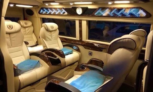 Xe Cát Thiên Hải Limousine Tiện ích Nội thất Limousine 9 chỗ