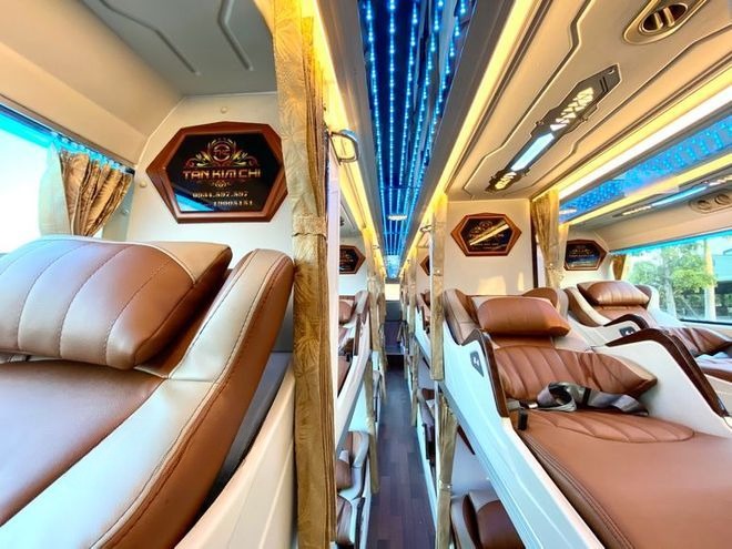 Xe Tân Kim Chi Giường nằm Nội thất Limousine 34 Giường VIP