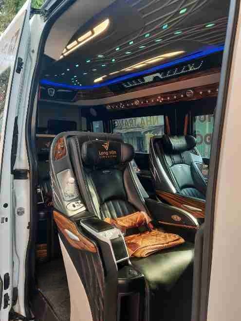 Xe Long Vân Limousine Ghế ngồi Nội thất Limousine 9 chỗ