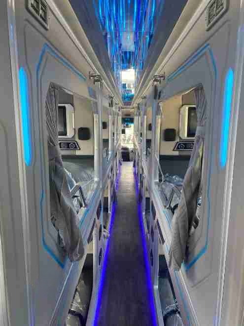 Xe Dũng Thuỷ Express Giường nằm Nội thất Tiện ích Limousine 24 Phòng Đơn