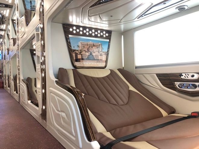 Xe Lovabus Giường nằm Nội thất Limousine giường nằm 24 chỗ