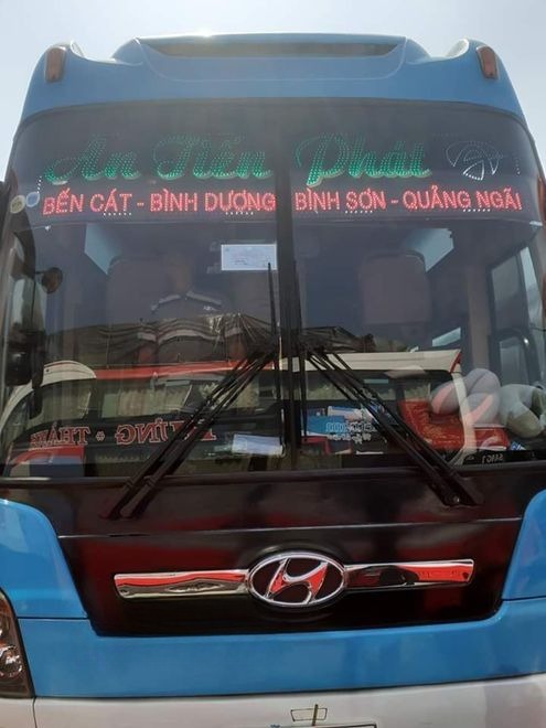 Xe Lovabus Mặt trước xe Giường nằm 44 chỗ