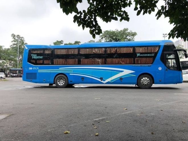 Xe Tân Việt Anh Bên hông xe Giường nằm 40 chỗ