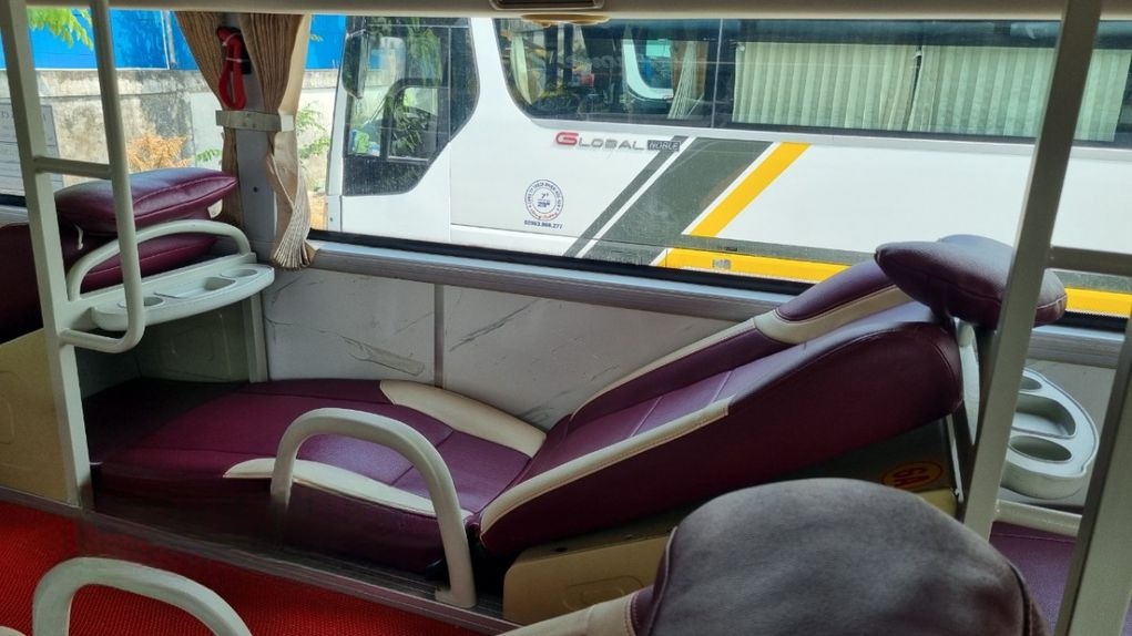 Xe Lovabus Giường nằm Tiện ích Nội thất Giường nằm 41 chỗ