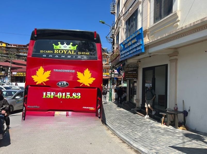 Xe Thế Anh Travel Mặt sau xe Xe 24 Phòng